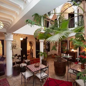 2* Riad Des Trois Palais